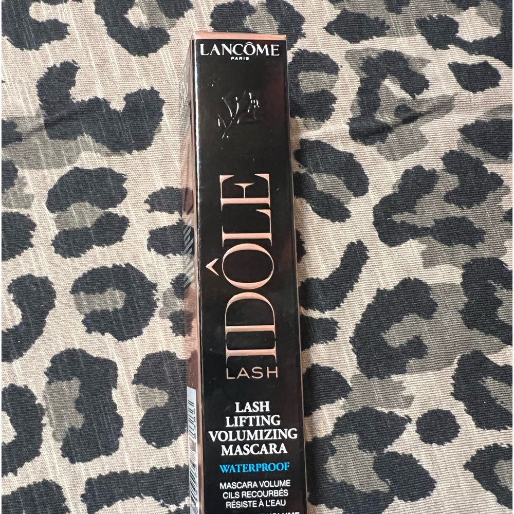 Lancôme lash lifting volumizing mascara in glossy black